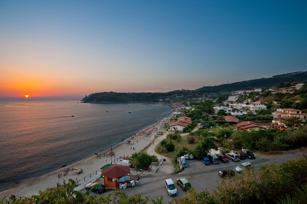 Le Casette Sul Mare Capo Vaticano Εξωτερικό φωτογραφία