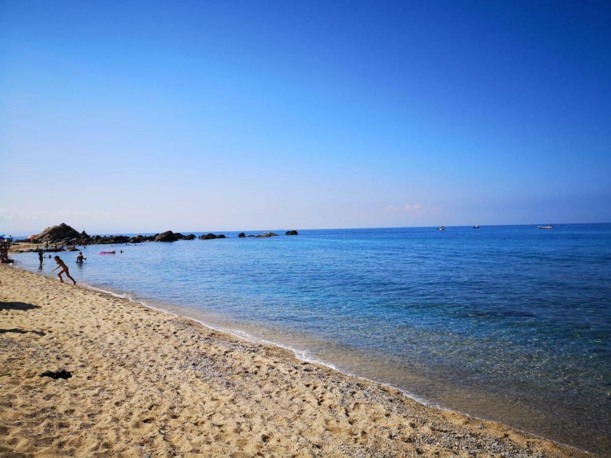 Le Casette Sul Mare Capo Vaticano Εξωτερικό φωτογραφία